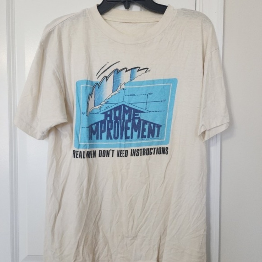 szL Vintage Home Improvement Real Men Dont Need Instructions TV Show T Shirt 90s